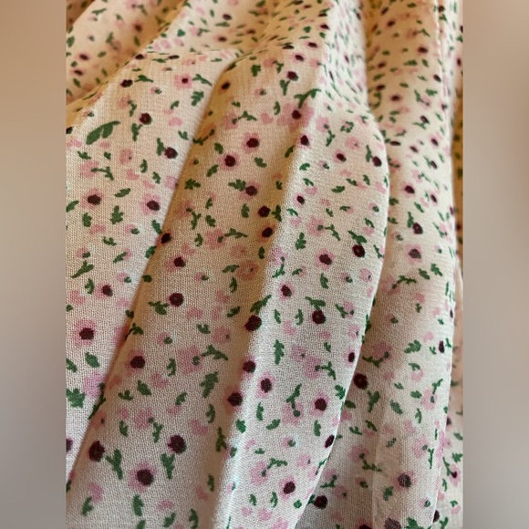 Long pink flower skirt - Picture 7 of 7